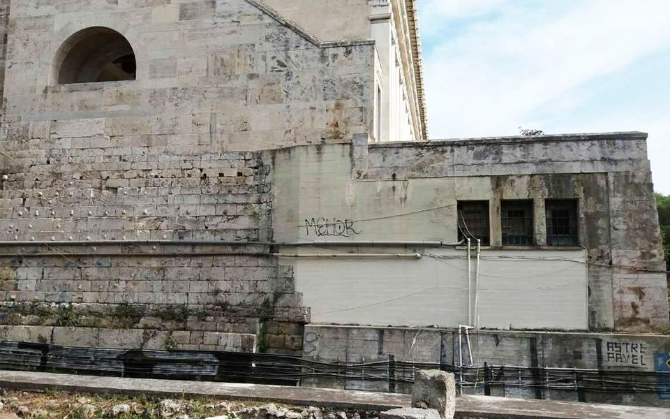 Σκέψου πριν βάλεις το μελάνι σου-1