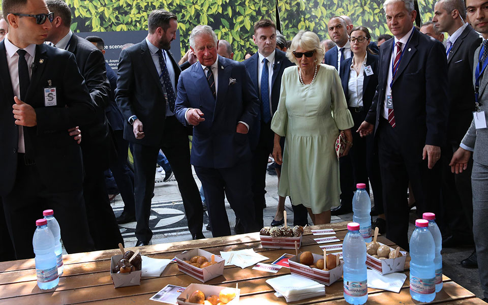 Η «παπαρρηγοπούλεια» επίσκεψη του πρίγκιπα Καρόλου και της δούκισσας Καμίλα στην Ελλάδα-1