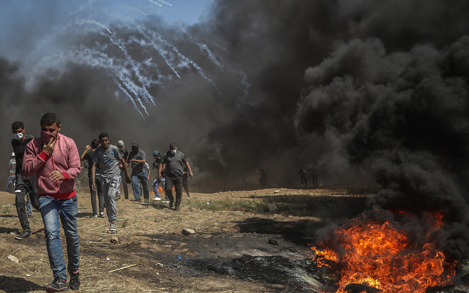 Διεθνής ανησυχία για την ανάφλεξη στη Γάζα – 59 νεκροί και πάνω από 2700 οι τραυματίες (φωτογραφίες)-1
