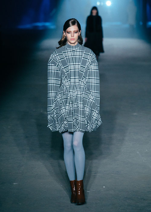 Το fashion show του Στέλιου Κουδουνάρη μας ταξίδεψε στις μεγάλες πρωτεύουσες της μόδας-3