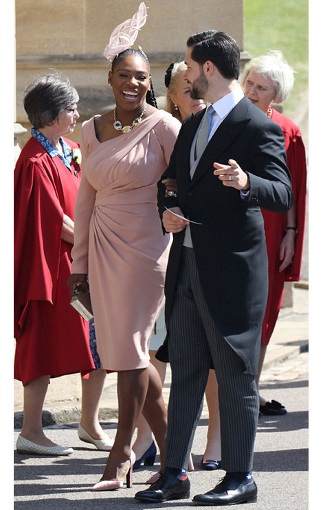 H Amal Clooney, η Victoria Beckham και οι άλλες στον γάμο της χρονιάς…-8