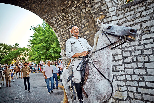 Σαν του Αϊ-Συμιού δεν έχει-2