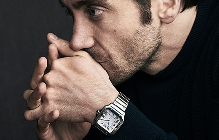 O Jake Gyllenhaal παρουσιάζει τα νέα Santos της CARTIER-1