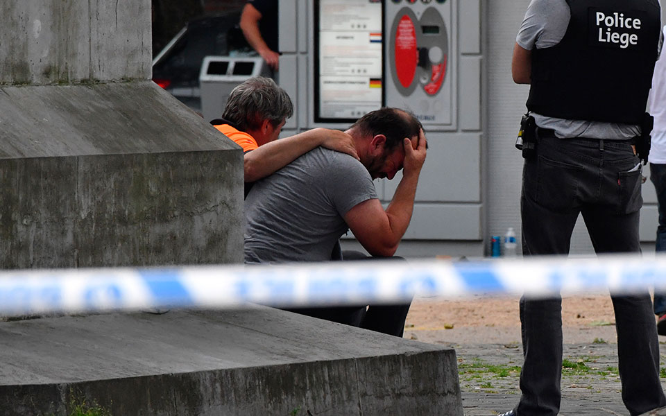 Λιέγη: «ως τρομοκρατικό» ερευνούν το περιστατικό οι αρχές – Aφόπλισε τους αστυνομικούς ο δράστης-1