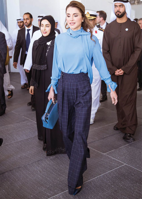 6 λόγοι για τους οποίους πιστεύουμε ότι η Βασίλισσα Ράνια είναι η πιο στιλάτη royal-10