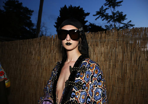 To cruise show του Gucci στην αρχαία νεκρόπολη της Αρλ-5