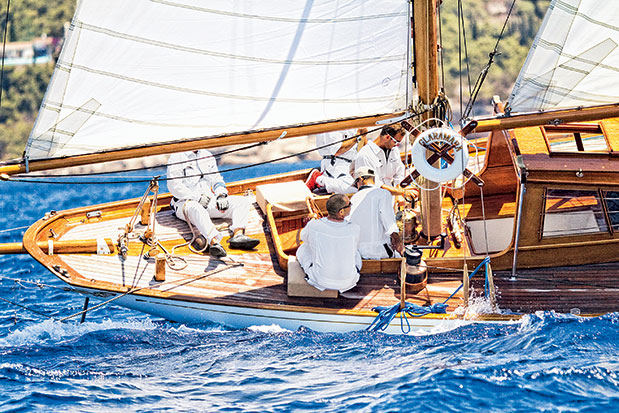 Φόρτσα τα πανιά-1