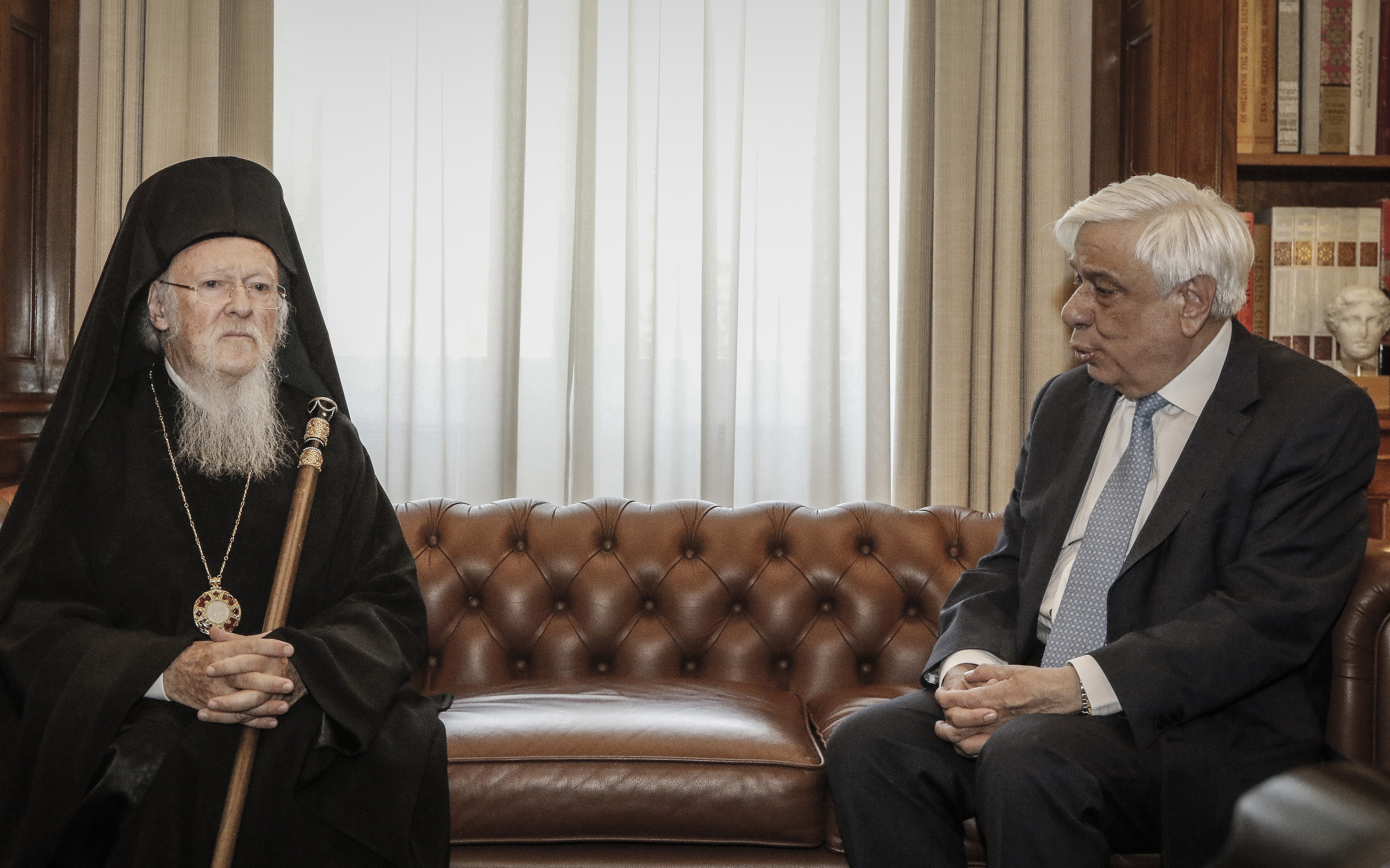 Με τον Οικουμενικό Πατριάρχη Βαρθολομαίο συναντήθηκε ο Προκόπης Παυλόπουλος (φωτογραφίες)-2