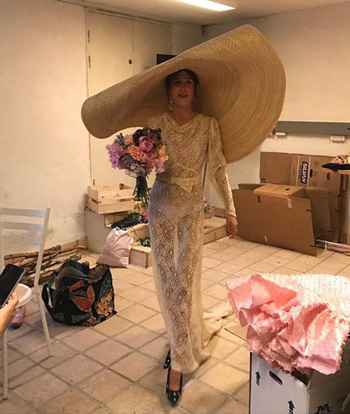 Αυτή η νύφη ξεπέρασε σε στυλ την Meghan Markle-1