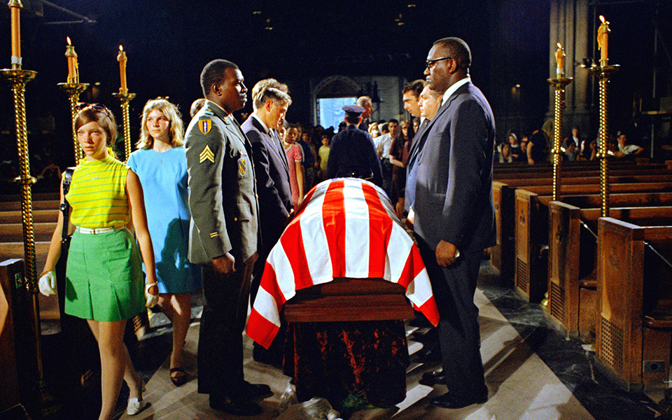 Flashback στην 8η Ιουνίου-4