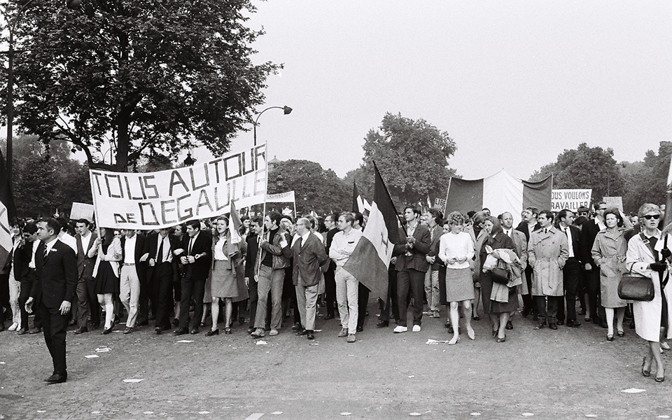 «Οι Γάλλοι απεχθάνονται την ευθεία γραμμή»-1