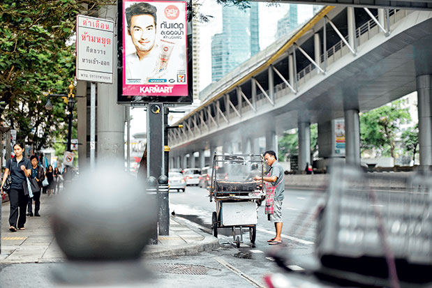 Μπανγκόκ: Ένα satay για τον δρόμο-2