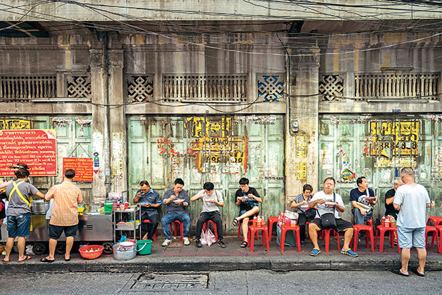 Μπανγκόκ: Ένα satay για τον δρόμο-1