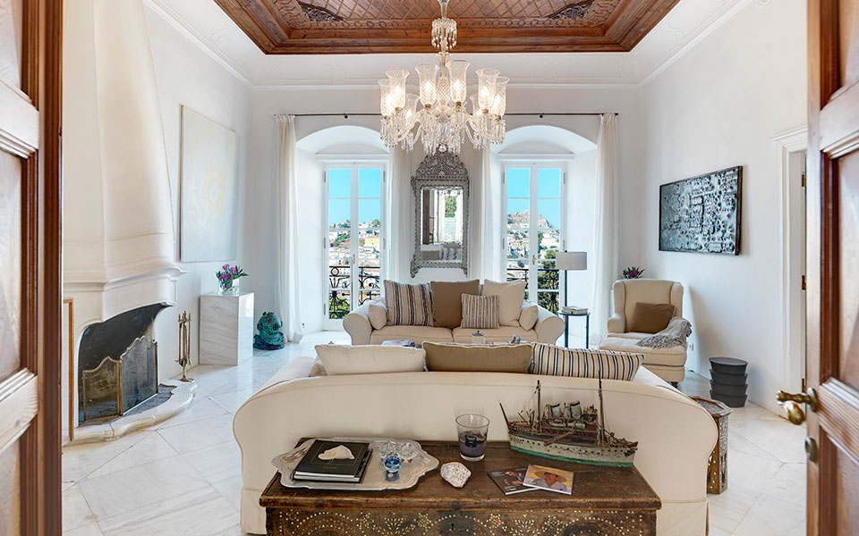 Τα ακριβότερα προς πώληση ελληνικά εξοχικά-7