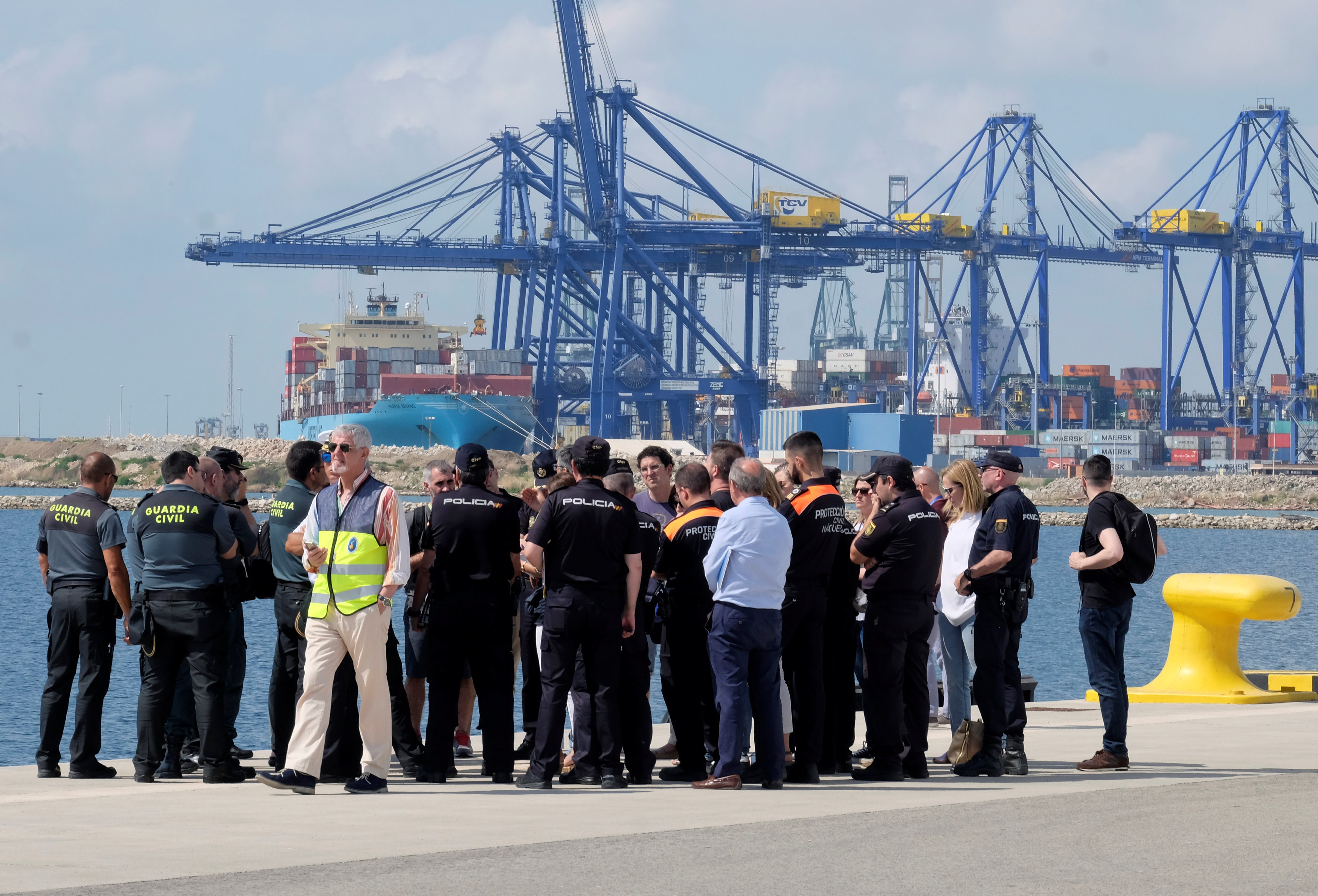 Προσεγγίζει το λιμάνι της Βαλένθια το Aquarius-4