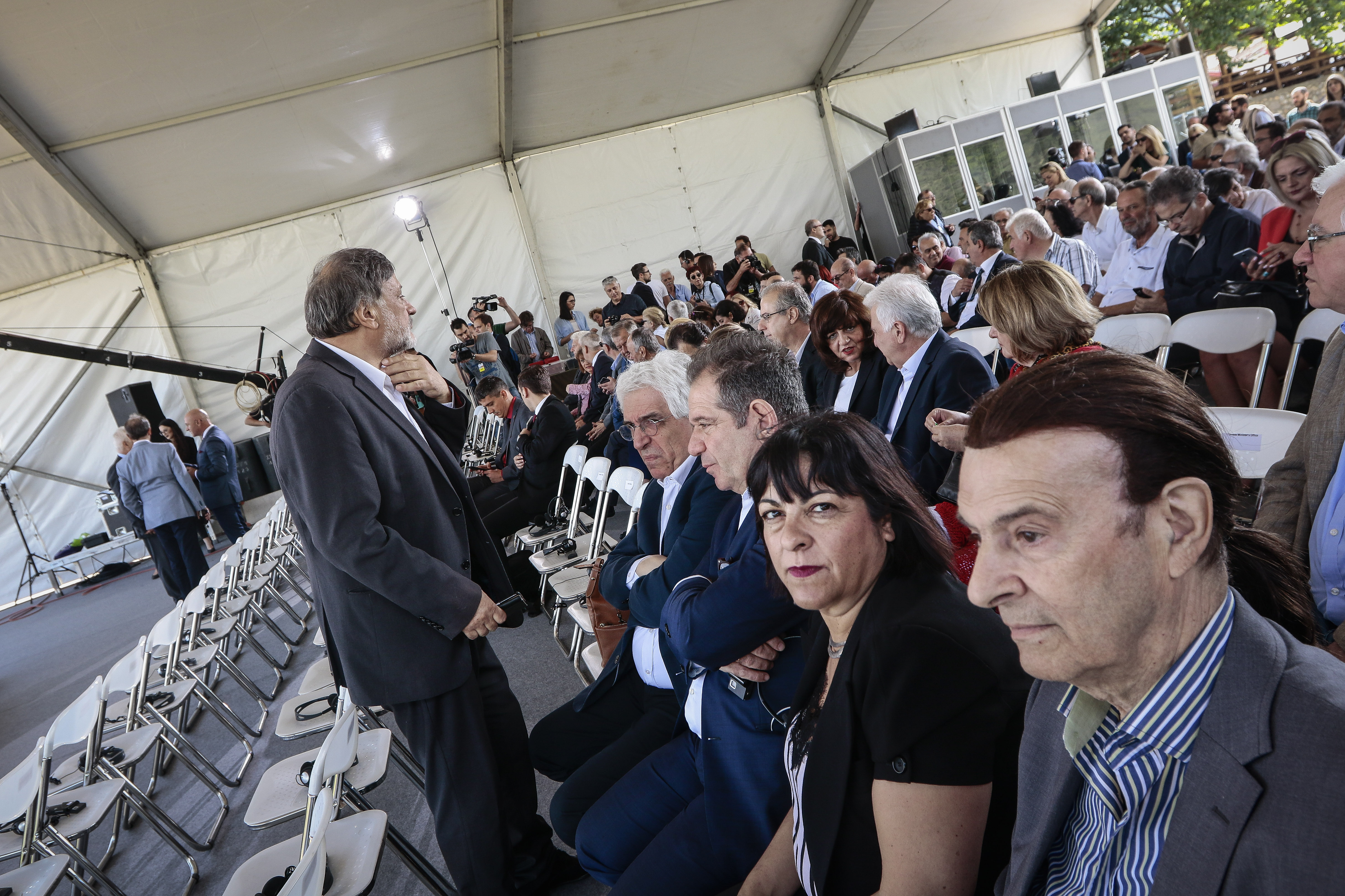 Καρέ – καρέ το «τελετουργικό» στις Πρέσπες-15