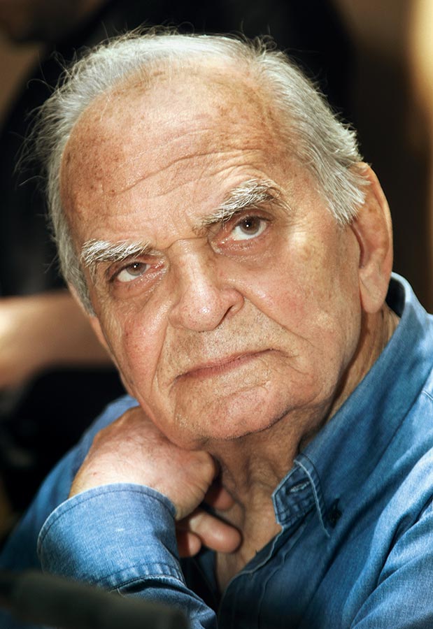 Λευτέρης Παπαδόπουλος: «Ήθελα κάθε στίχος μου να είναι οριστικός»-1