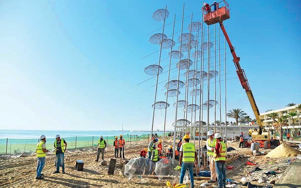 Με θέα τις «Ομπρέλες» της Αιγύπτου-1