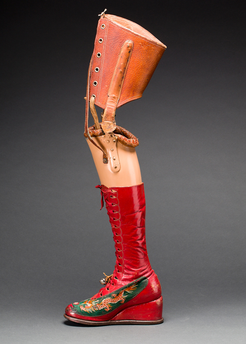 Η γκαρνταρόμπα της Frida ταξιδεύει για πρώτη φορά στο Λονδίνο-2