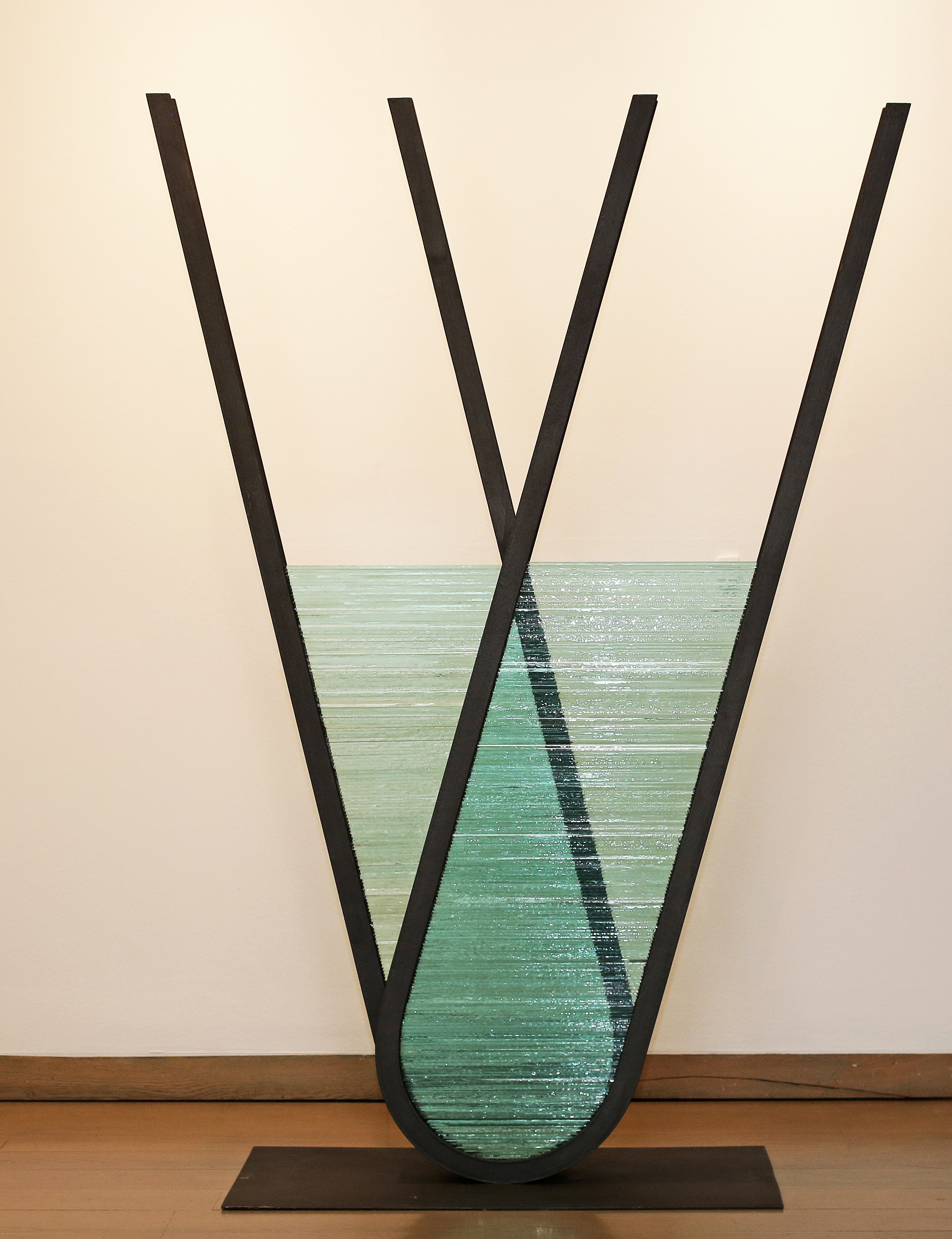 Κώστας Βαρώτσος: Ολοι μας έχουμε ανάγκη από ένα παραμύθι-1