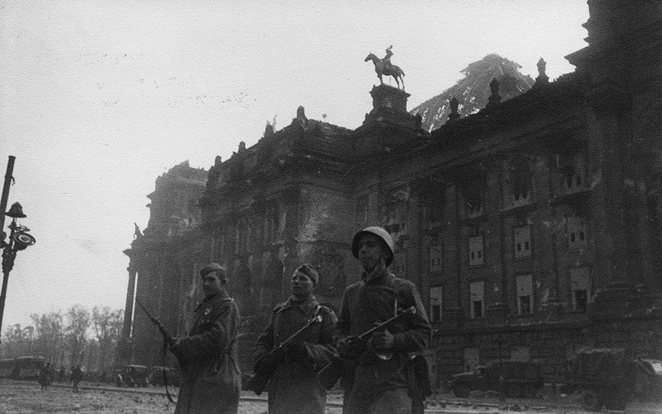 «Η Ιστορία ως άσκηση στη φαντασία»-4