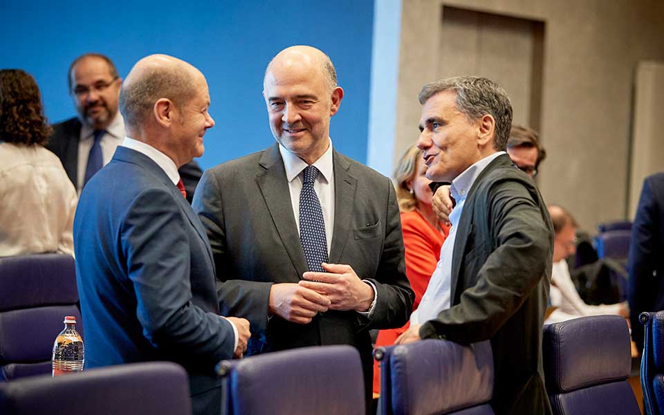 Eurogroup: Περίοδος χάριτος και επιμήκυνση 10 ετών-2