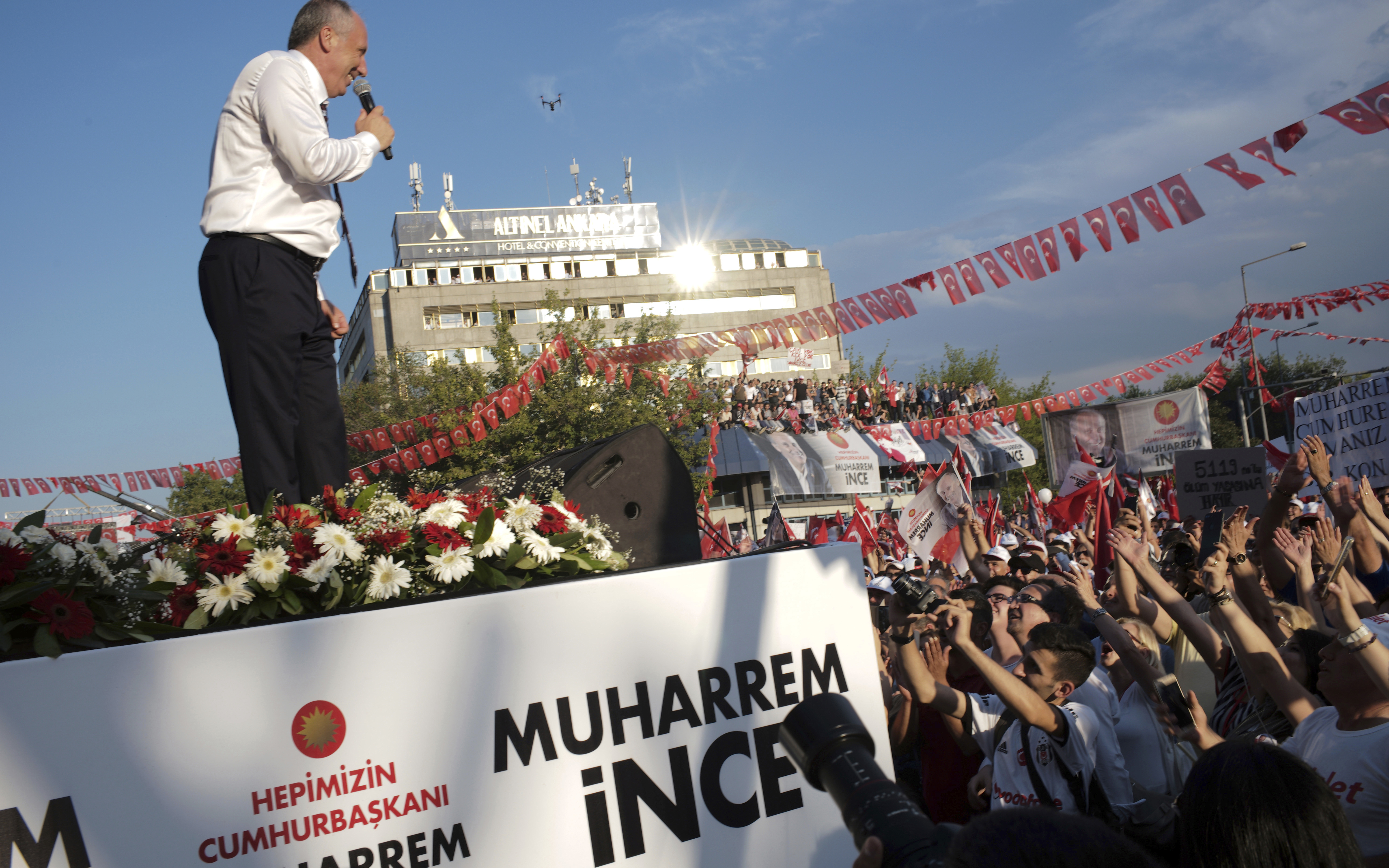 Τουρκία: Αντίστροφη μέτρηση για τις εκλογές-2