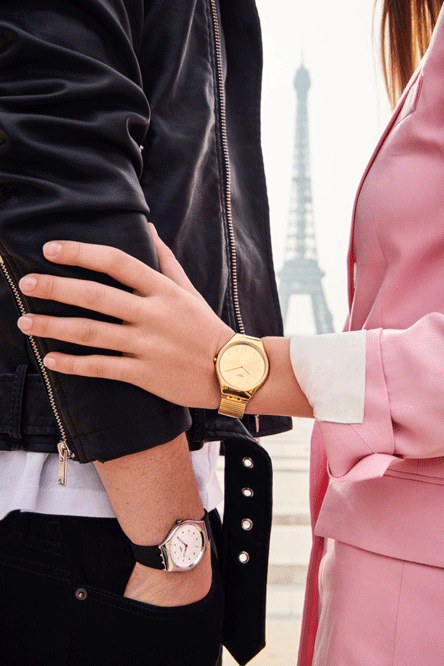 Αυτά είναι τα νέα SWATCH Skin Irony-1