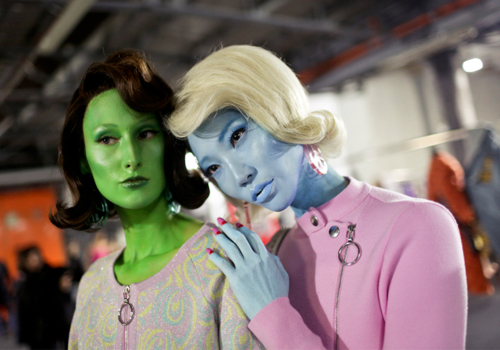 Τι συνέβη και όλοι ασχολούνται με την καμπάνια του Moschino;-2