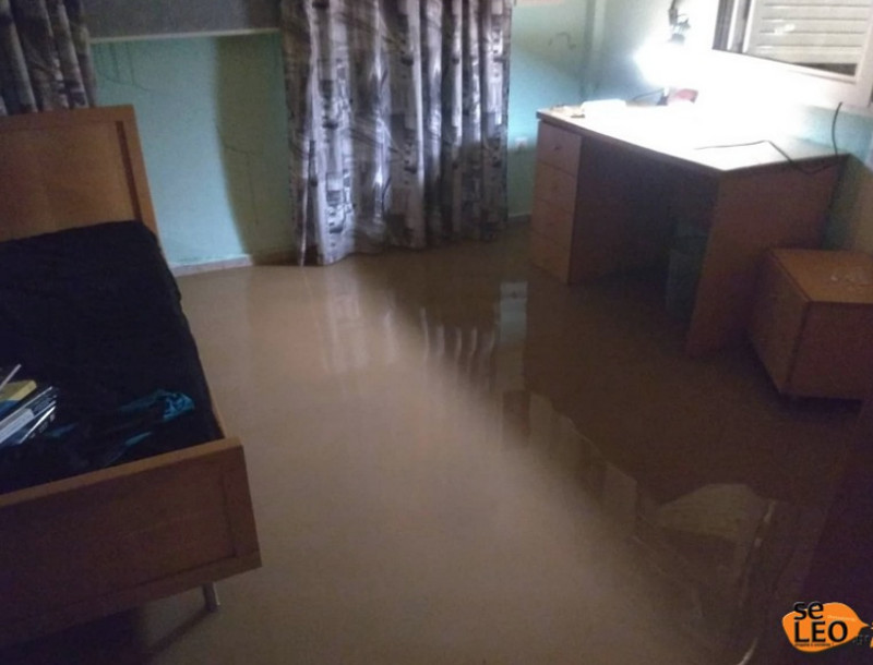 Βρασνά Θεσσαλονίκης: Υποχώρησε τμήμα δρόμου, μετακινήθηκε πισίνα από την κακοκαιρία-5