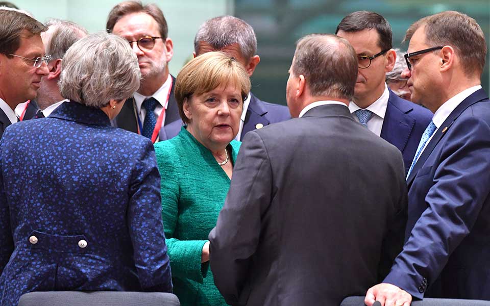 Υπαρξιακή απειλή για Ε.Ε. το προσφυγικό-1