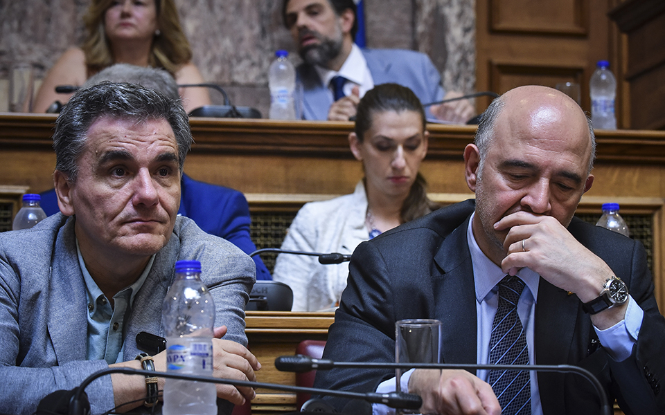 Μοσκοβισί στη Βουλή: Η Ελλάδα γυρίζει σελίδα (βίντεο)-2