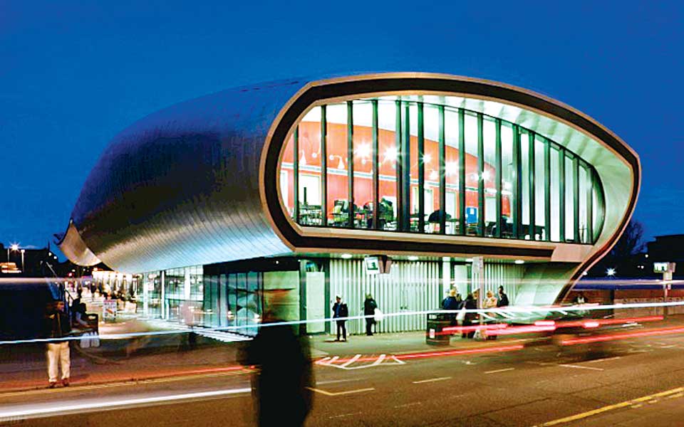 Υψηλή αρχιτεκτονική που σε… ταξιδεύει-3