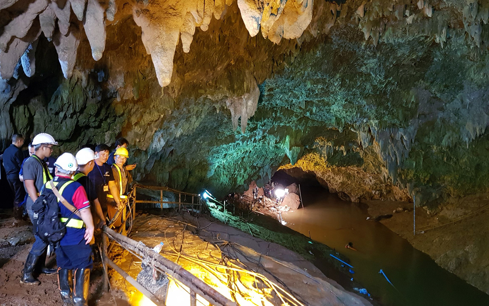 Ο διπλός αγώνας των 12 παιδιών-4