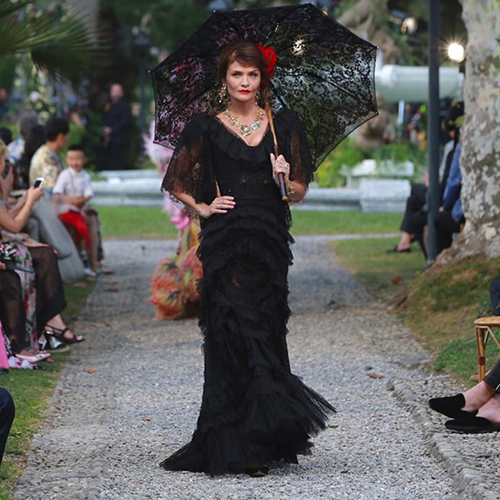 Το μεγαλοπρεπές σόου των Dolce & Gabbana στη Λίμνη Κόμο που θα σε καθήλωσει…-6