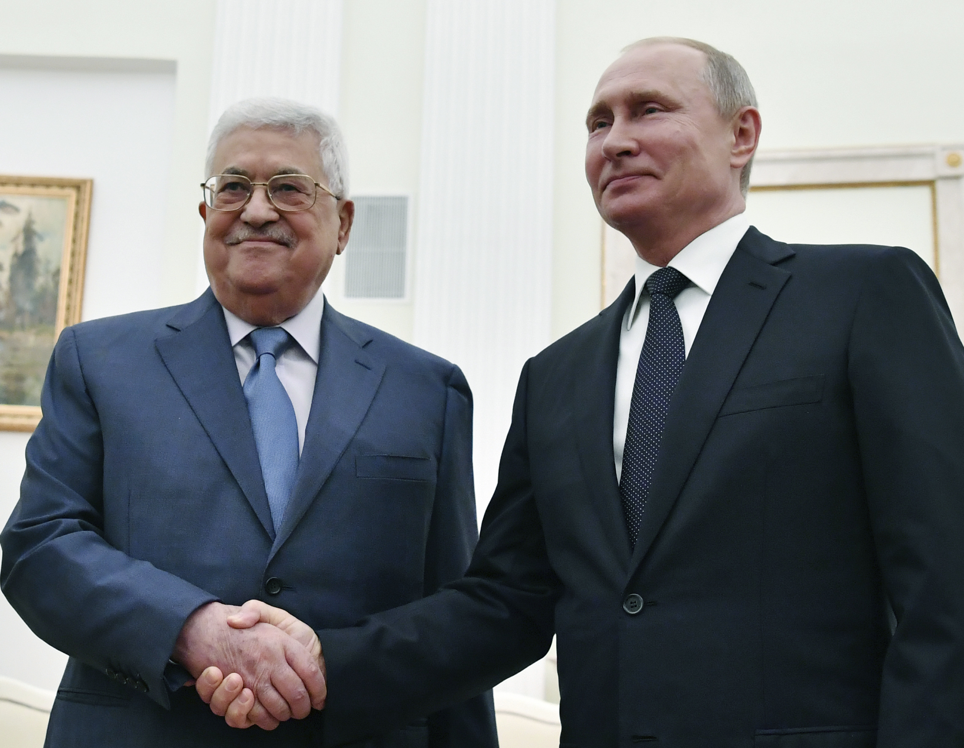 Στο Κρεμλίνο ο Μαχμούντ Αμπάς -Συναντήθηκε με τον Πούτιν (φωτογραφίες)-1