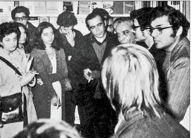 Διανοούμενοι και δικτατορία-1