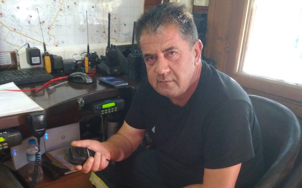 Ο κρίσιμος απεγκλωβισμός με την πλάτη στη φωτιά-1