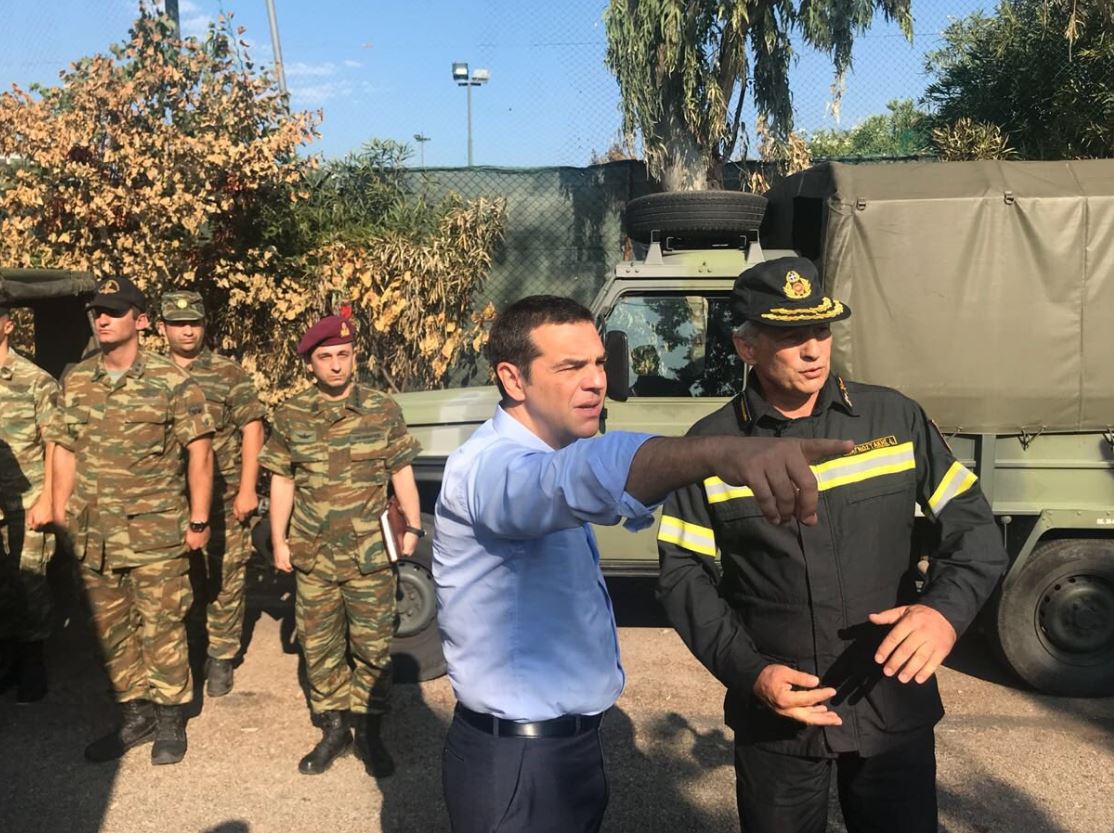 Επίσκεψη Τσίπρα στις πληγείσες περιοχές στο Μάτι (Φωτογραφίες)-1