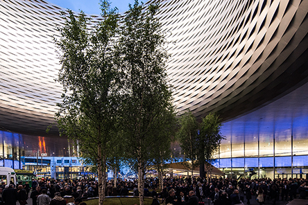 Κινδυνεύει να διαλυθεί η Baselworld;-1