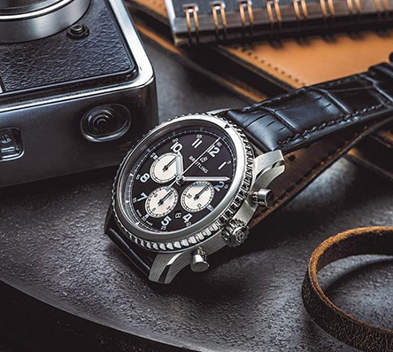 BREITLING Navitimer 8 Chronograph B01-5
