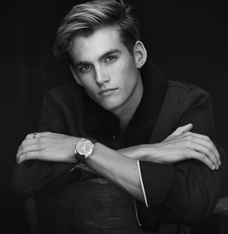 OMEGA Railmaster Master Chronometer «Denim»-1