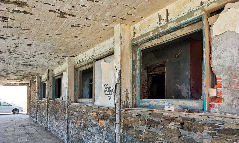 Ξενία, η χρόνια εκκρεμότητα της Ανδρου-5