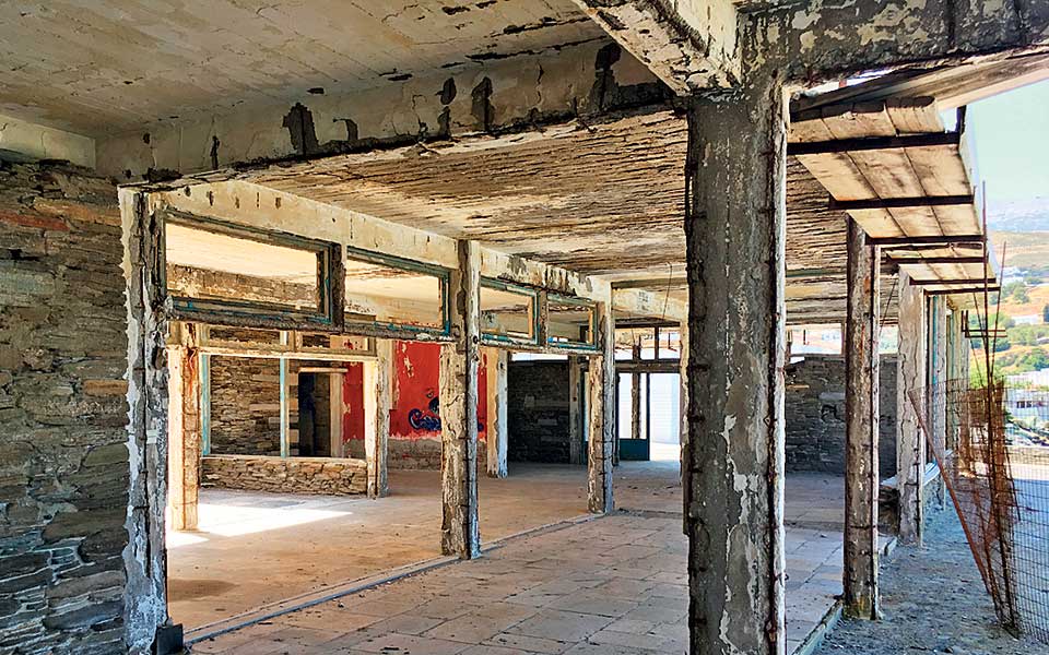 Ξενία, η χρόνια εκκρεμότητα της Ανδρου-3