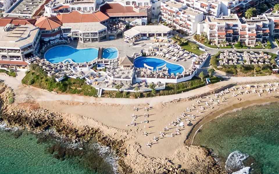 Η υπερπροσφορά κλινών, απειλή για τον τουρισμό-1