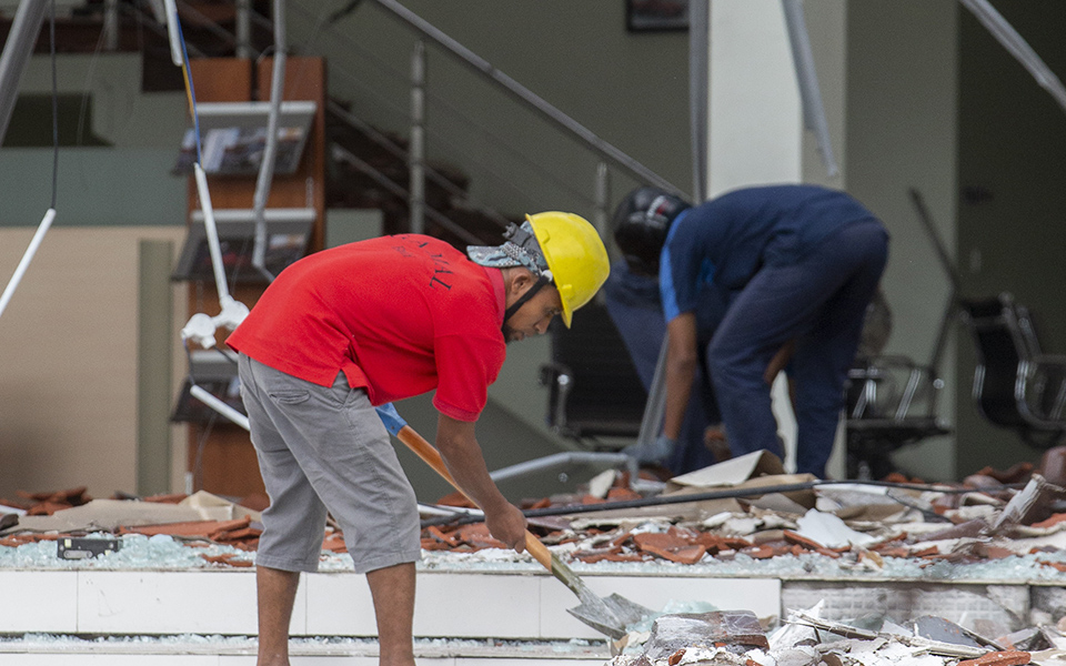 Ινδονησία: Στους 436 οι νεκροί από τον σεισμό (φωτογραφίες)-2
