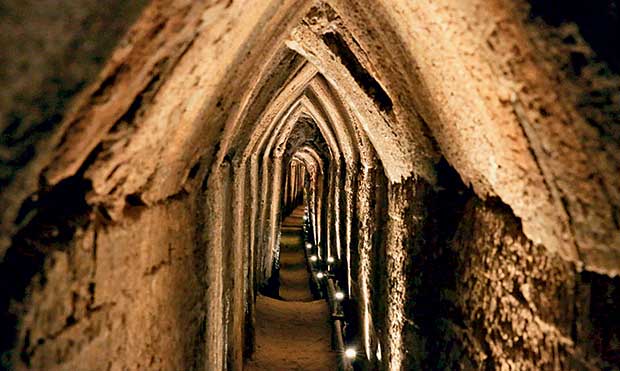 Περίπατος στην αρχαία Σάμο, σήμερα-1