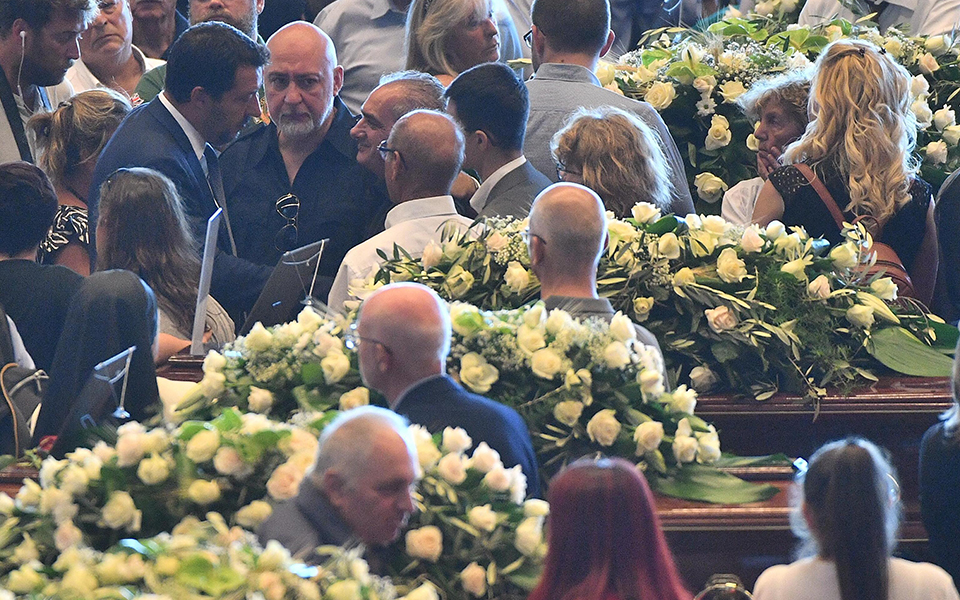 Γένοβα: Το τελευταίο αντίο στα θύματα της τραγωδίας (φωτογραφίες)-4