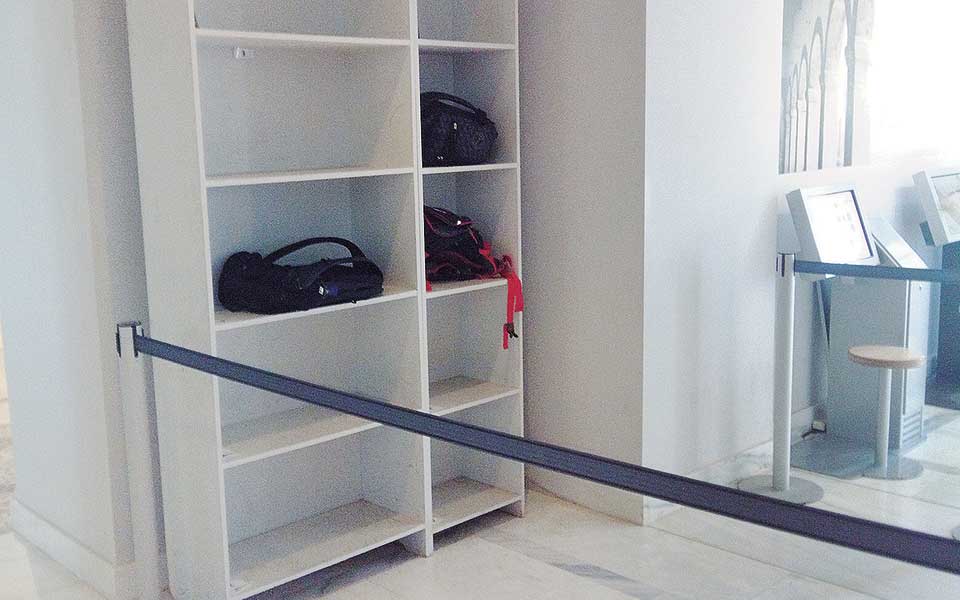 200 λαδιές ζητούν ενόχους στο Βυζαντινό Μουσείο-2