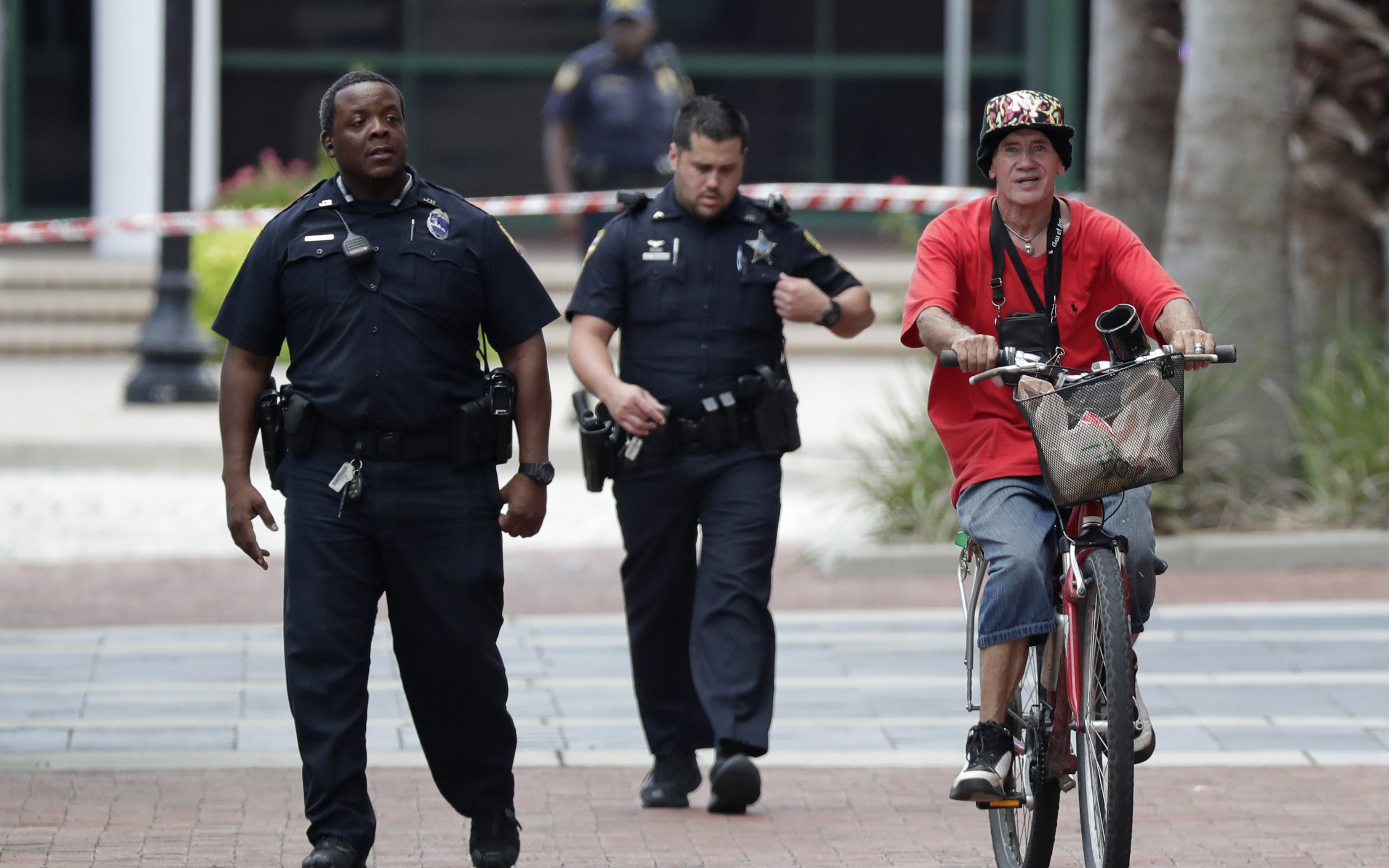 Φλόριντα: Παίκτης του τουρνουά βιντεοπαιχνιδιών ο δράστης της επίθεσης (φωτογραφίες – βίντεο)-2